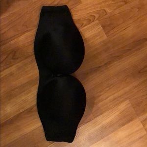 Victoria’s Secret Extreme Push Up Strapless Bra